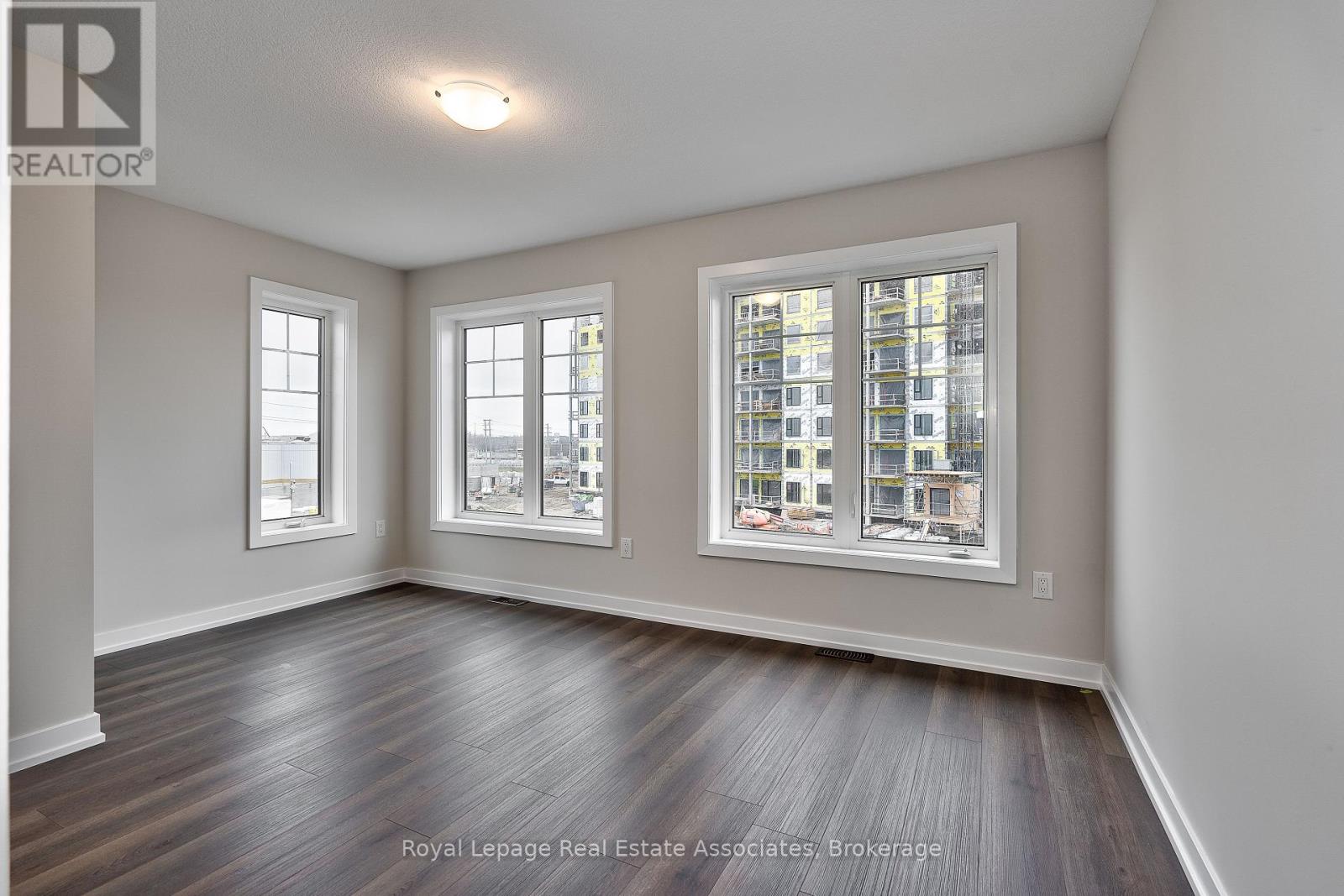 29 - 100 Hollywood Court, Cambridge, Ontario  N1R 0C5 - Photo 17 - X12397806