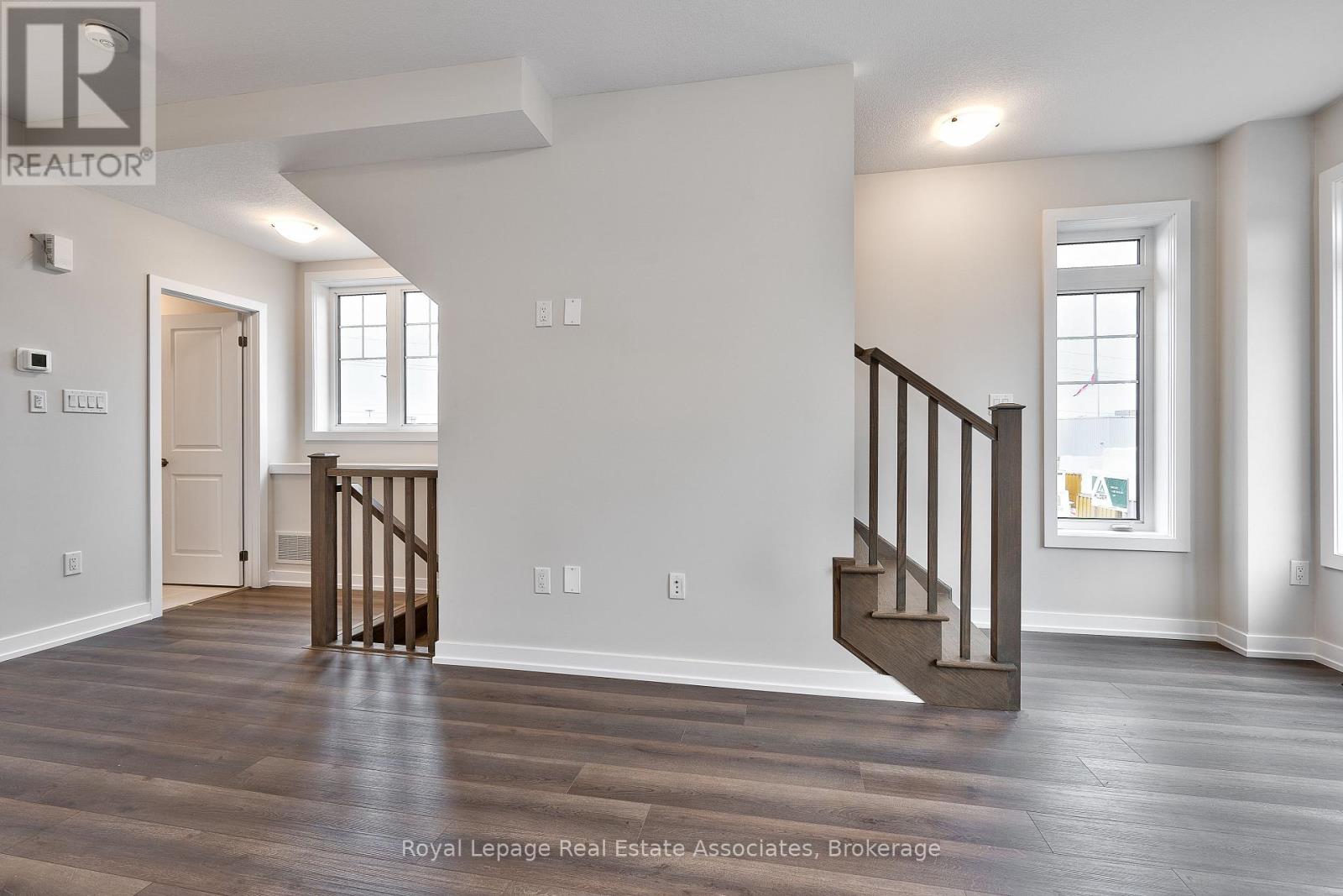 29 - 100 Hollywood Court, Cambridge, Ontario  N1R 0C5 - Photo 8 - X12397806