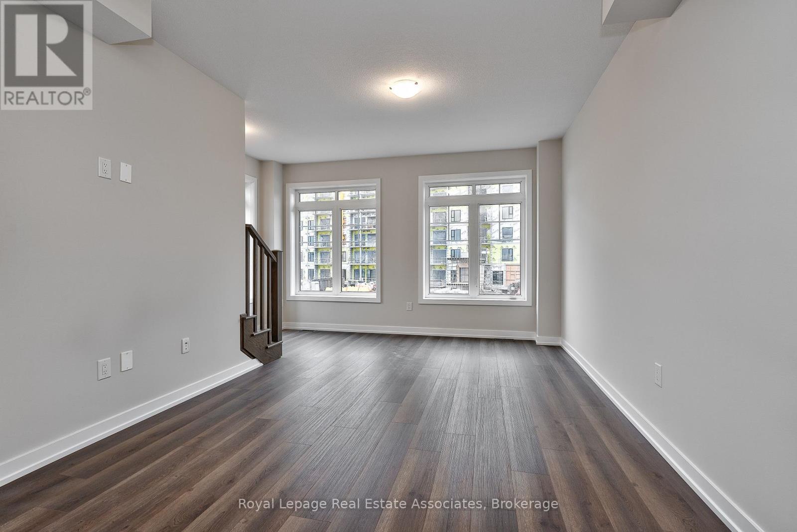 29 - 100 Hollywood Court, Cambridge, Ontario  N1R 0C5 - Photo 9 - X12397806