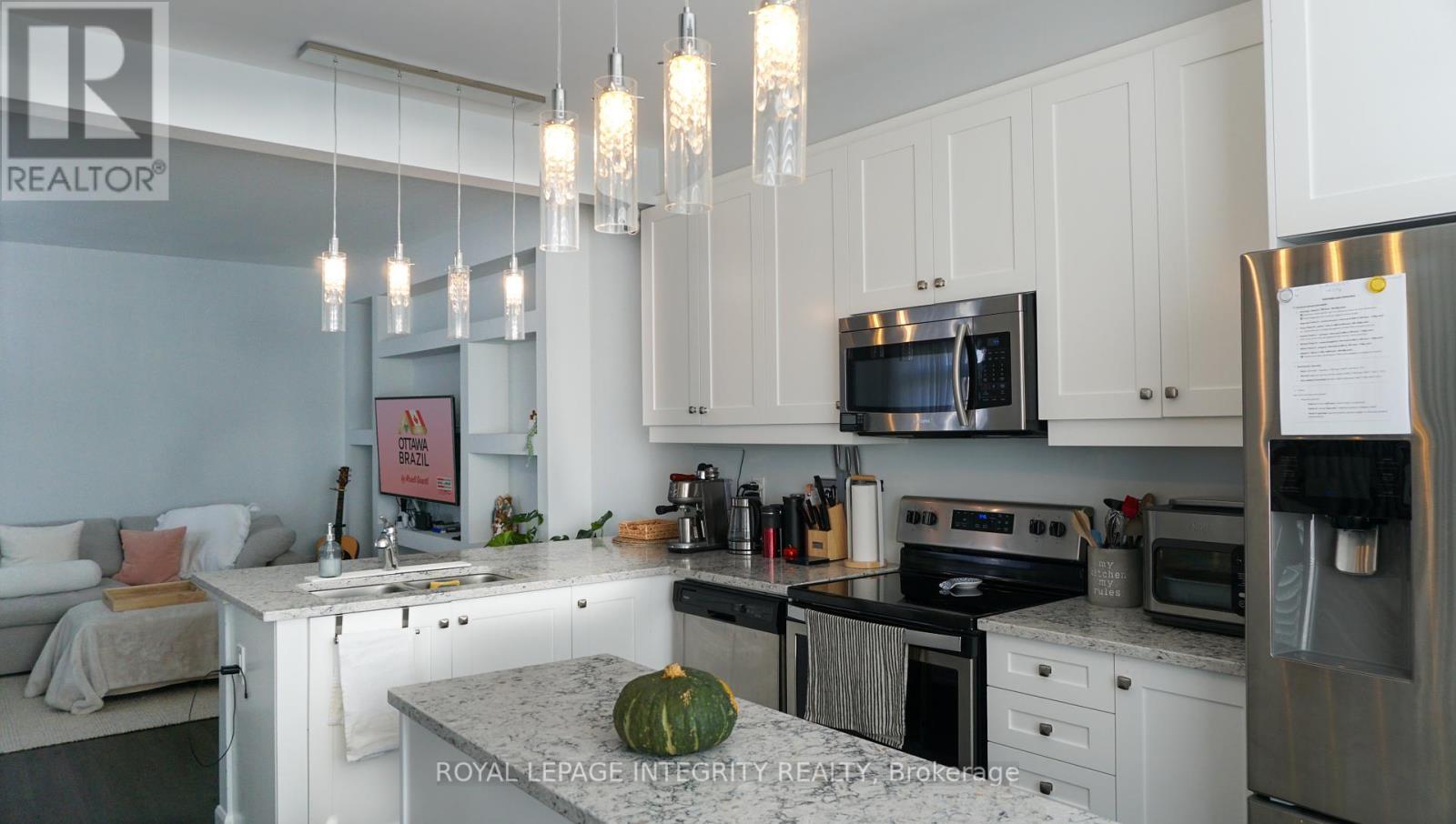 184 Pictou Crescent, Ottawa, Ontario  K2V 0R2 - Photo 11 - X12422771