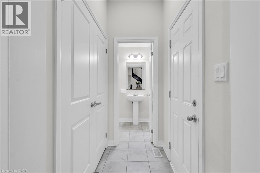4 Slater Street, Cambridge, Ontario  N1R 0C4 - Photo 8 - 40772586