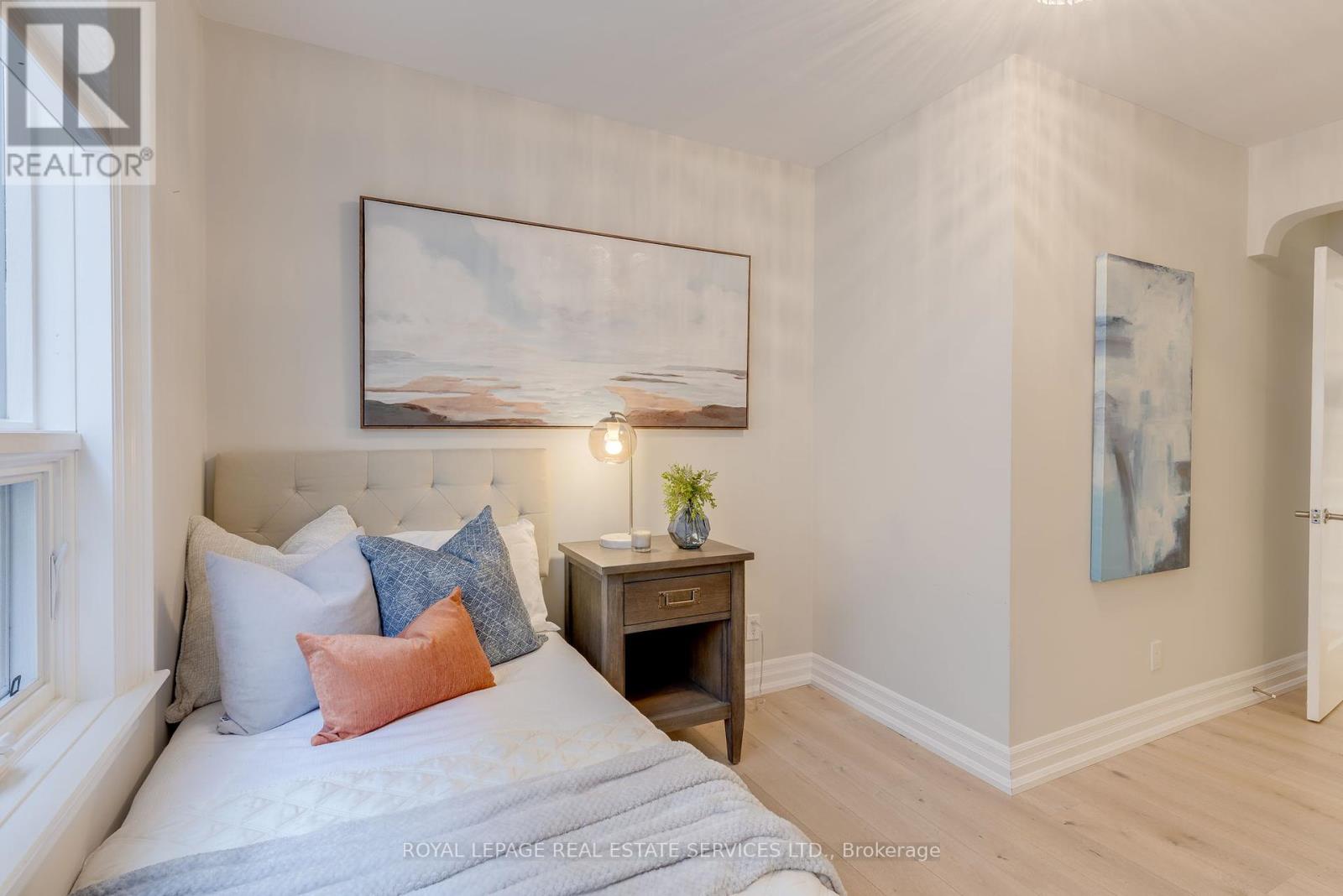 775 Millwood Road, Toronto, Ontario  M4G 1V7 - Photo 17 - C12425193