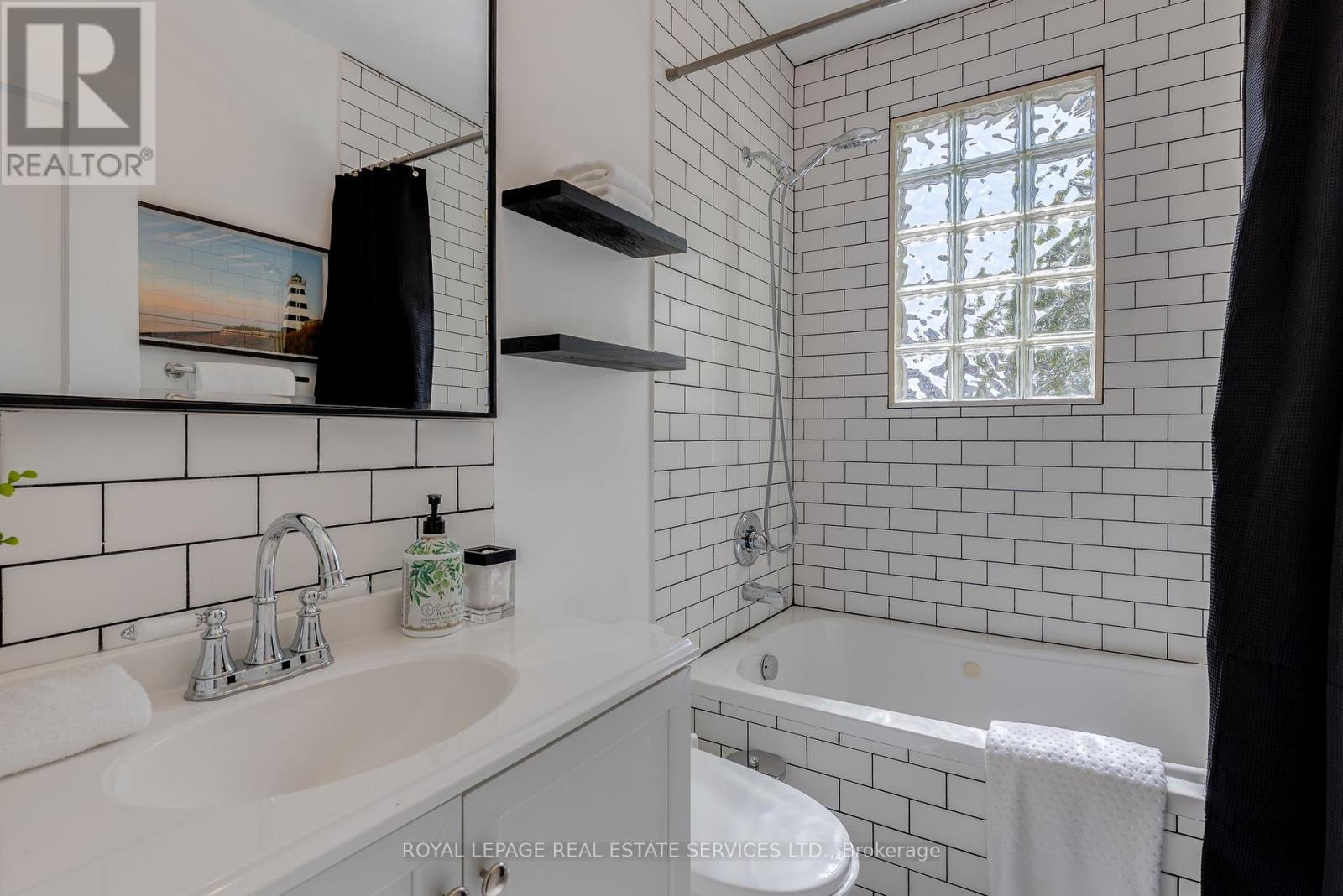775 Millwood Road, Toronto, Ontario  M4G 1V7 - Photo 39 - C12425193