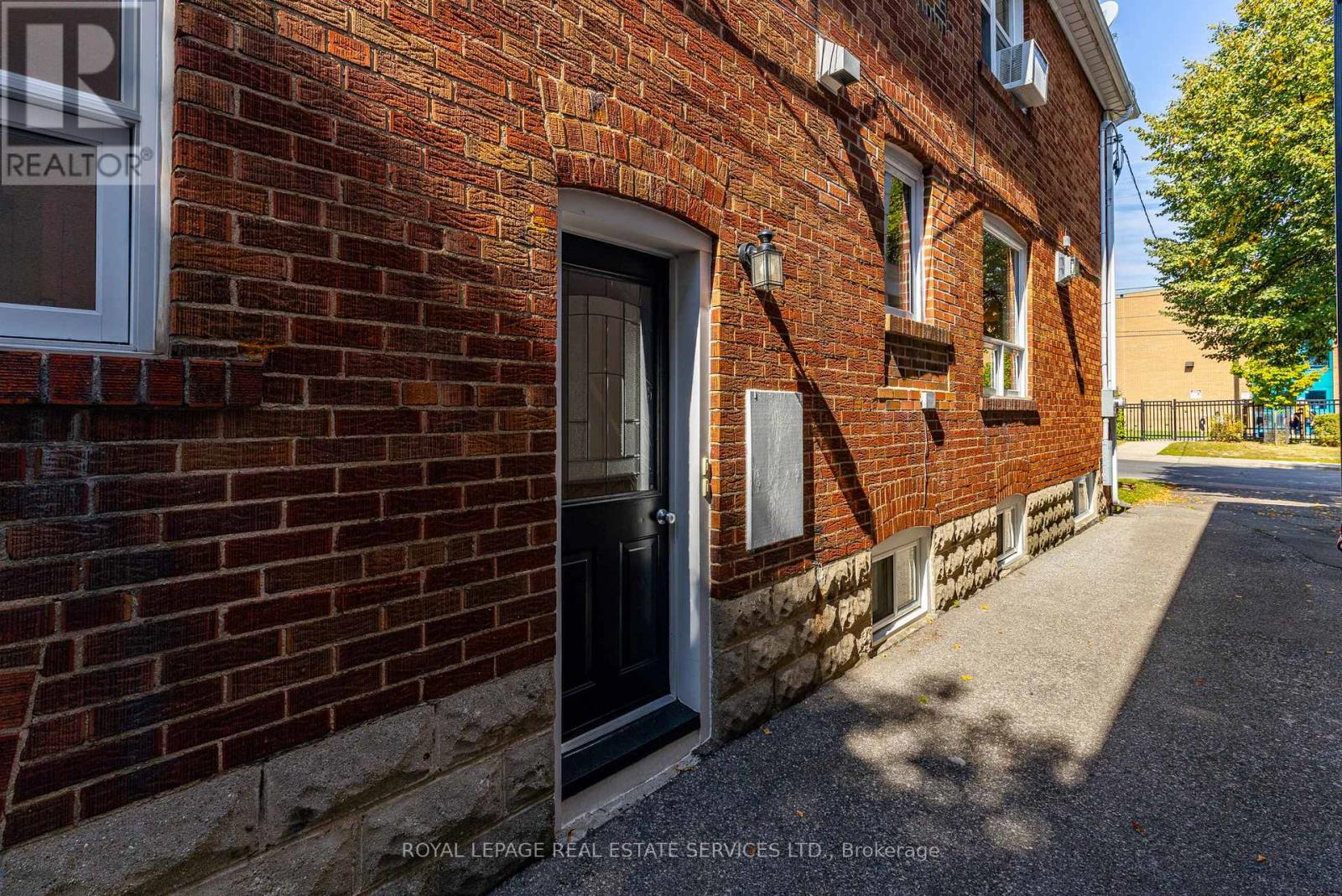775 Millwood Road, Toronto, Ontario  M4G 1V7 - Photo 49 - C12425193