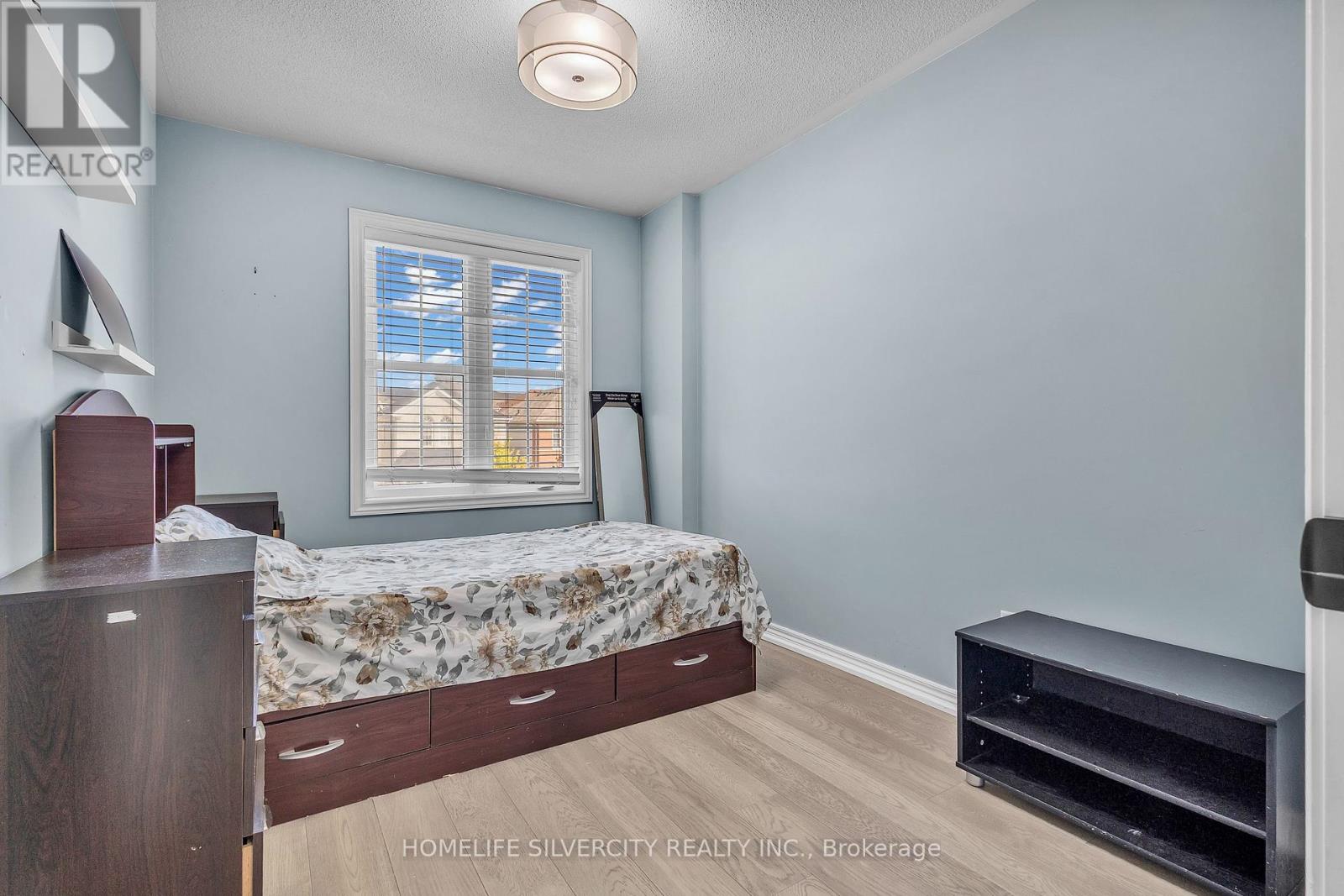 1400 Rennie Street, Oshawa, Ontario  L1K 0N8 - Photo 32 - E12425186