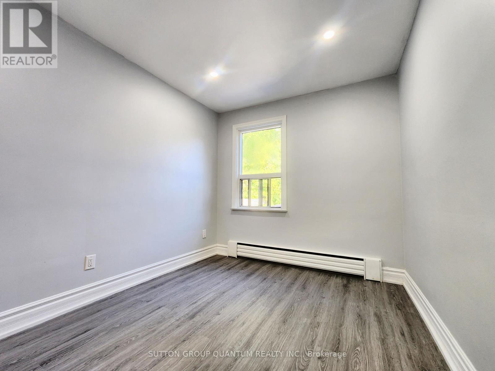 2 (Main Flr. Rear) - 122 Newcastle Street, Toronto, Ontario  M8Z 1C8 - Photo 7 - W12425106