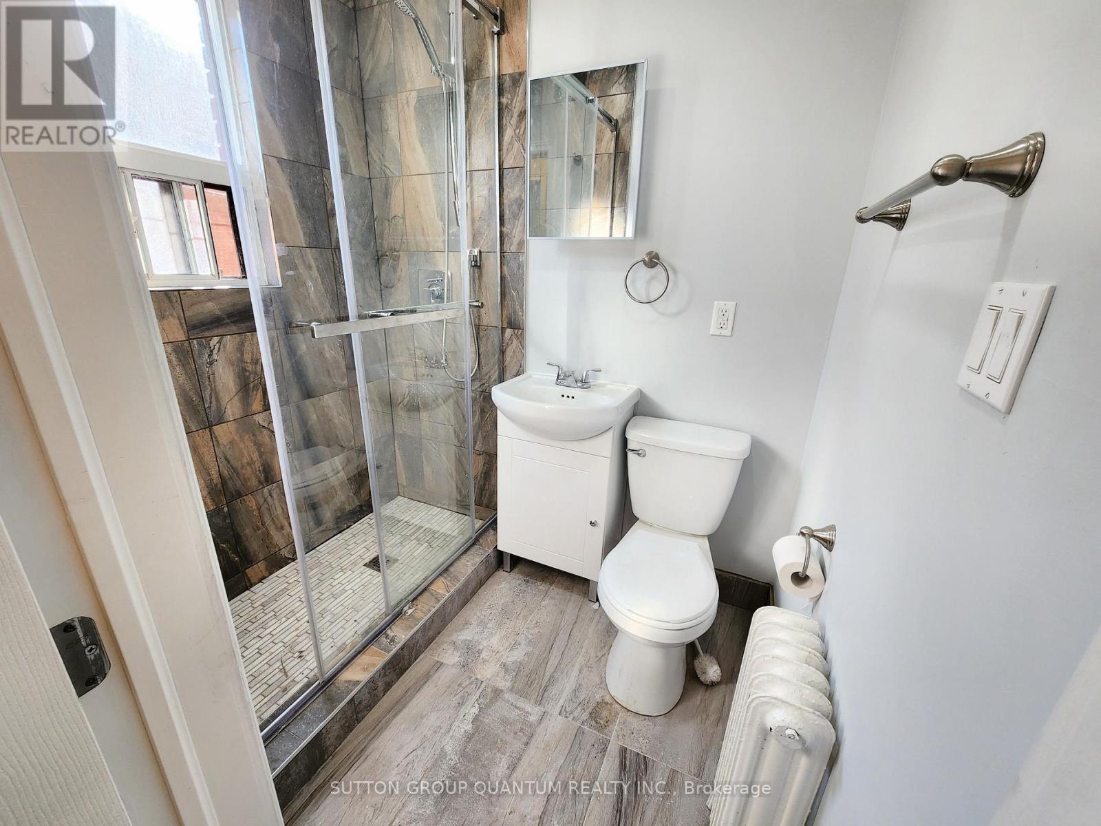 2 (Main Flr. Rear) - 122 Newcastle Street, Toronto, Ontario  M8Z 1C8 - Photo 6 - W12425106