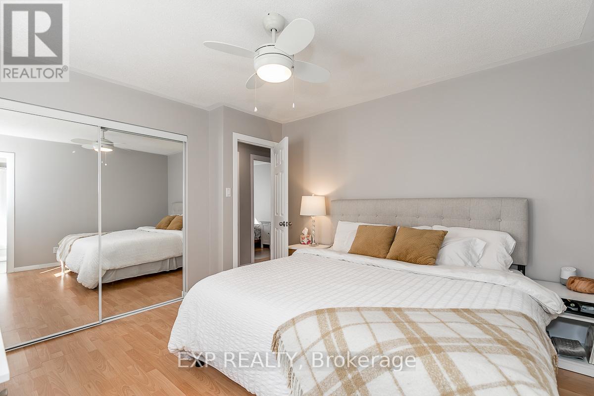 3152 Mosley Street, Wasaga Beach, Ontario  L9Z 1V6 - Photo 12 - S12425190