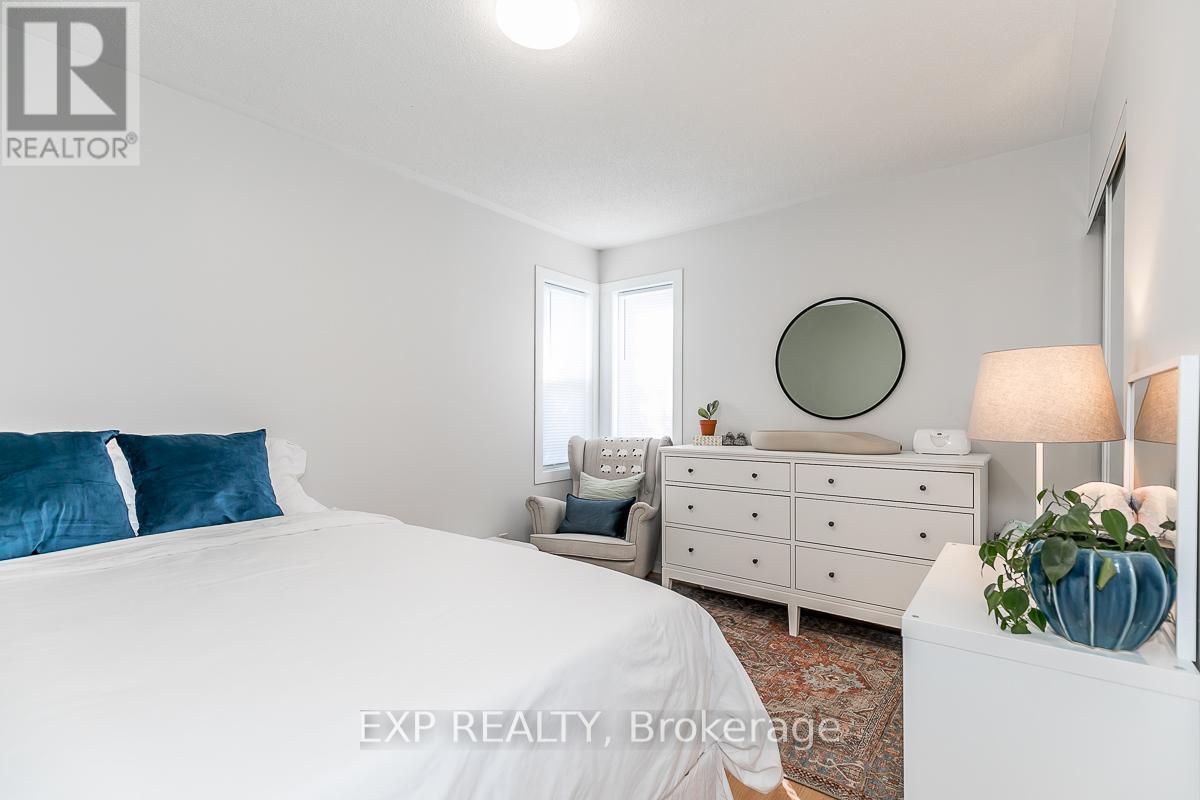 3152 Mosley Street, Wasaga Beach, Ontario  L9Z 1V6 - Photo 16 - S12425190