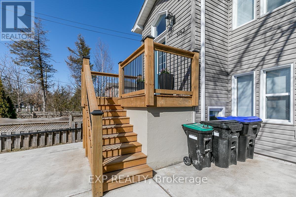 3152 Mosley Street, Wasaga Beach, Ontario  L9Z 1V6 - Photo 2 - S12425190