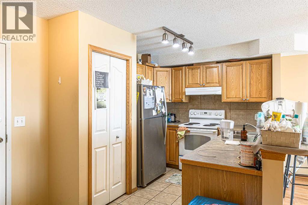 308, 92 Saddletree Court Ne, Calgary, Alberta  T3J 5J1 - Photo 5 - A2232555