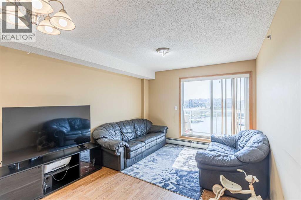 308, 92 Saddletree Court Ne, Calgary, Alberta  T3J 5J1 - Photo 8 - A2232555