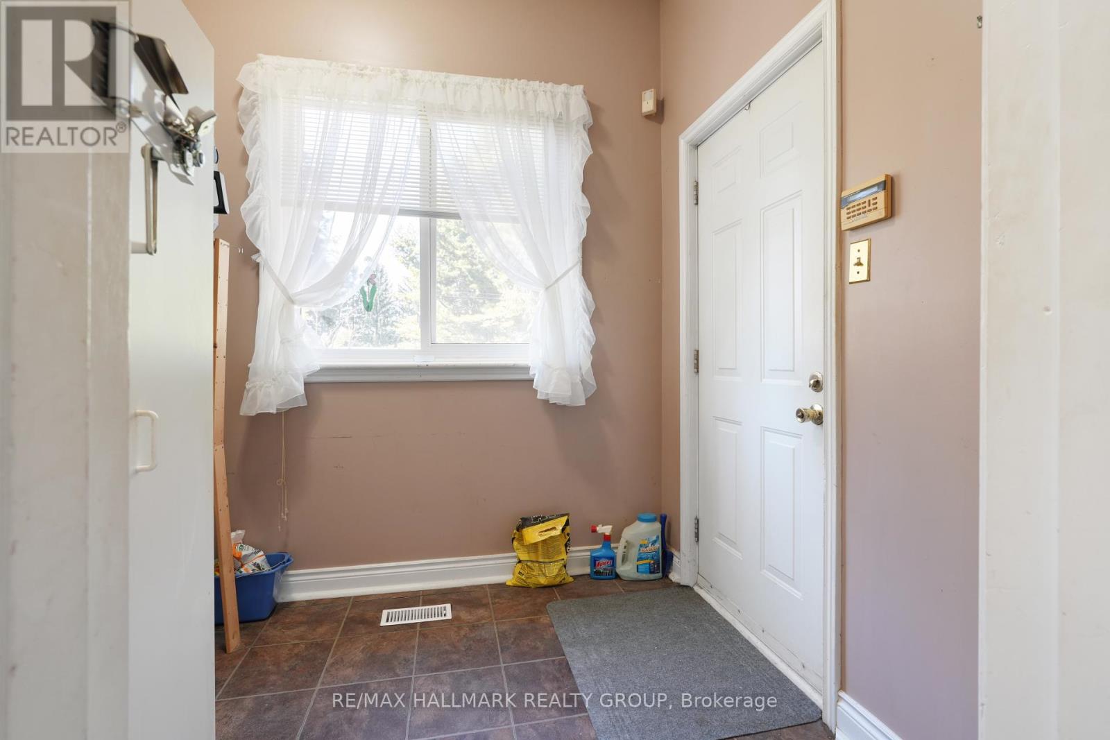 5758 Third Line Road N, Ottawa, Ontario  K0A 2T0 - Photo 24 - X12425216