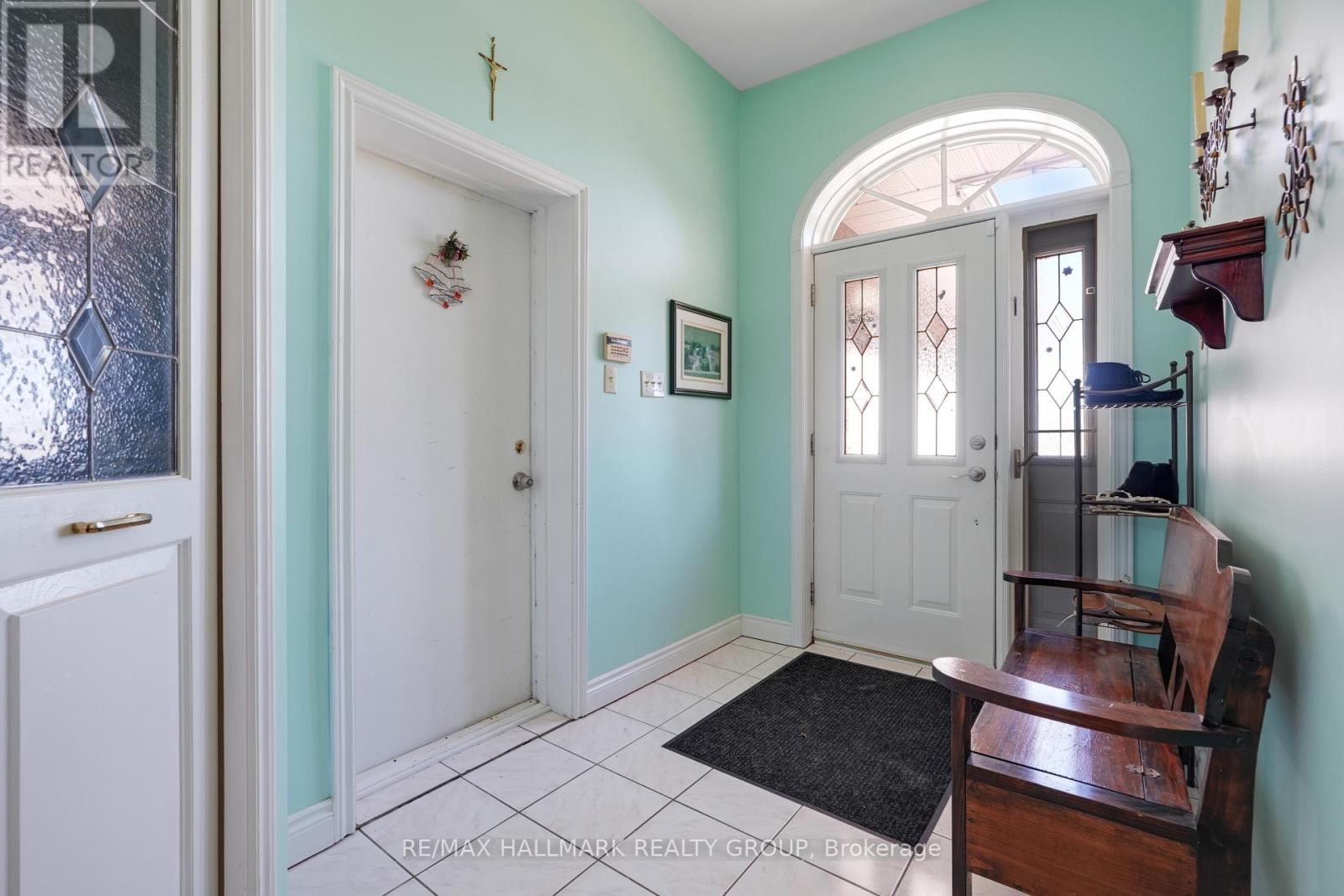 5758 Third Line Road N, Ottawa, Ontario  K0A 2T0 - Photo 3 - X12425216