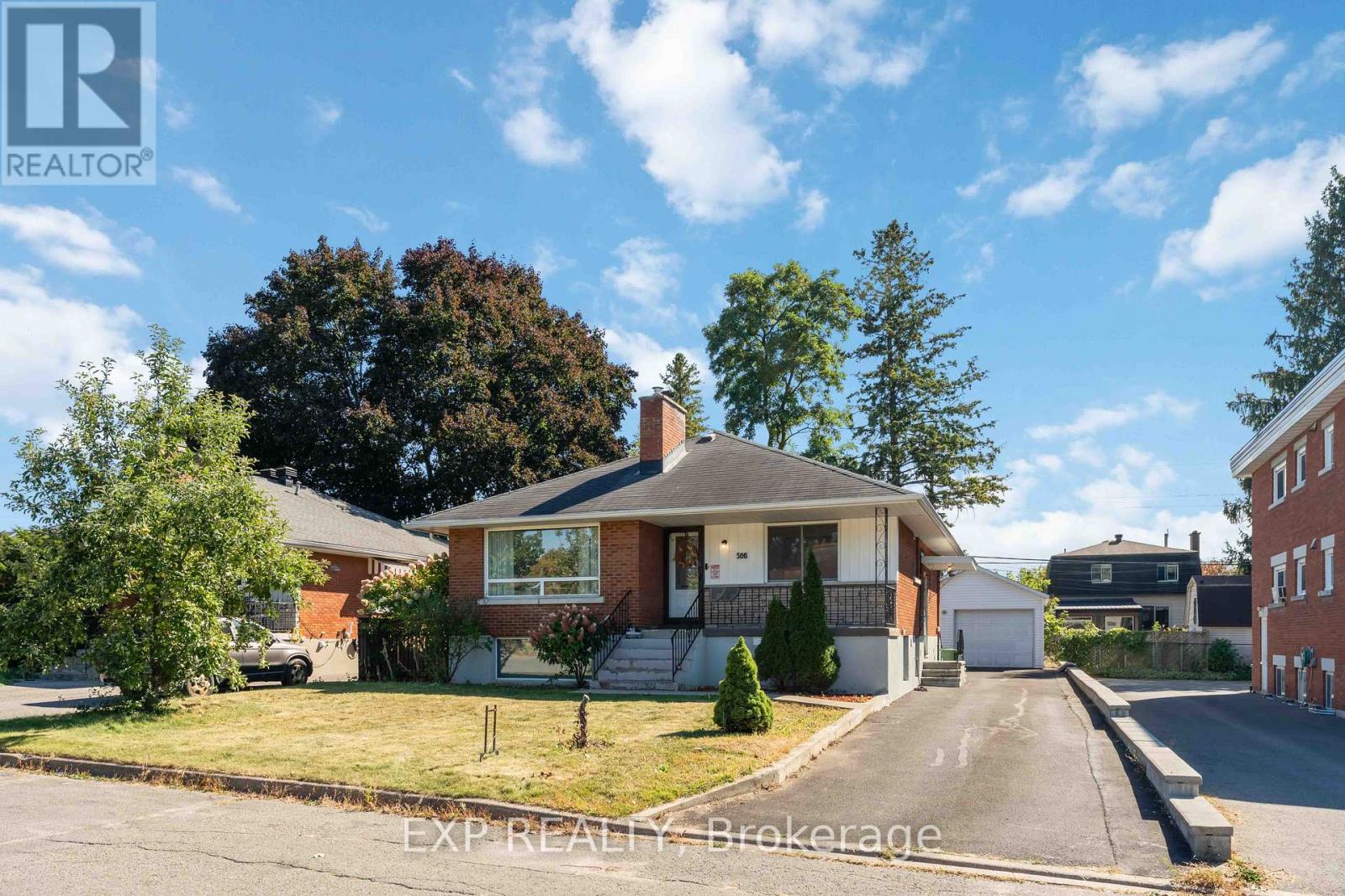 506 VERNON AVENUE, Ottawa, Ontario