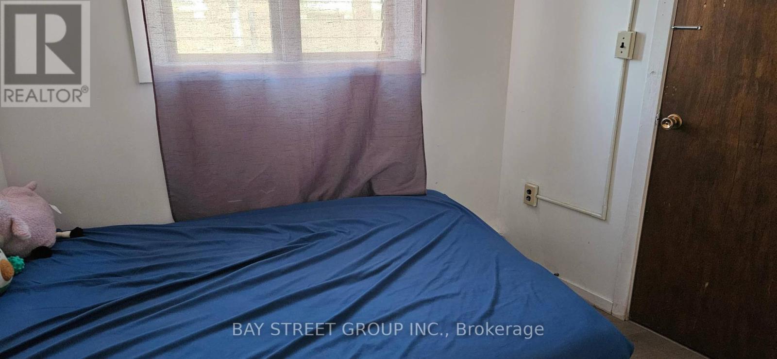 23 William Street N, Kawartha Lakes (Lindsay), Ontario  K9V 3Z9 - Photo 11 - X12425201