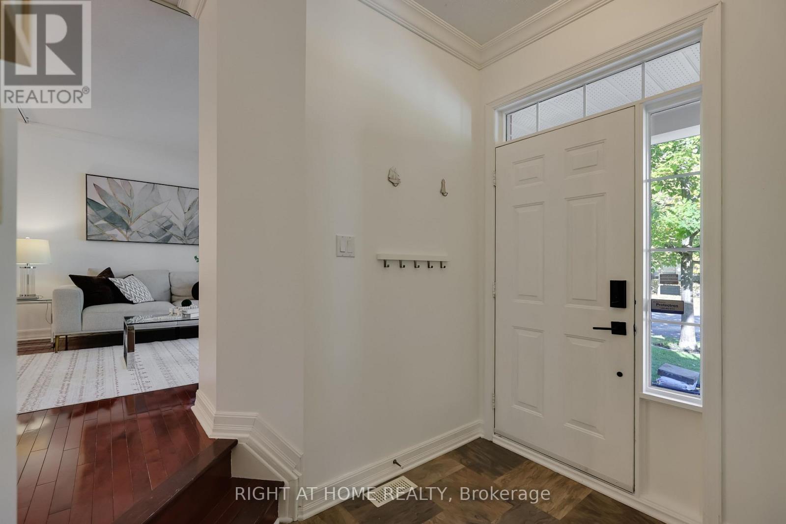 60 Mersey Drive, Ottawa, Ontario  K2K 3A6 - Photo 3 - X12425213