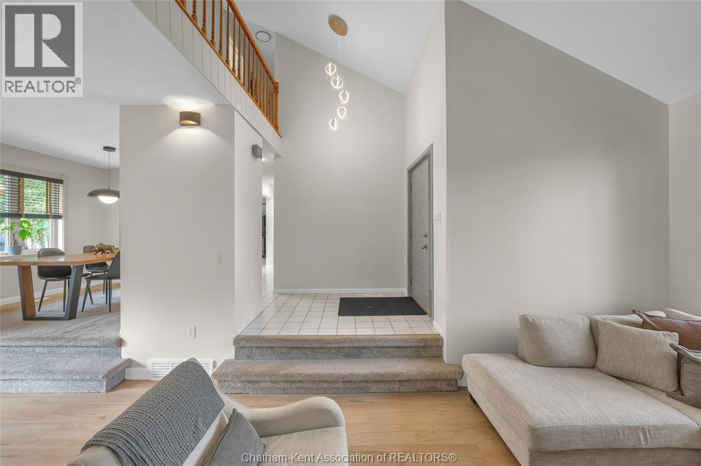 74 University Drive, Chatham, Ontario  N7L 4V5 - Photo 11 - 25024004