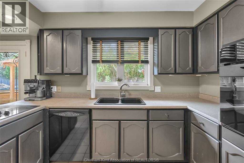 74 University Drive, Chatham, Ontario  N7L 4V5 - Photo 19 - 25024004