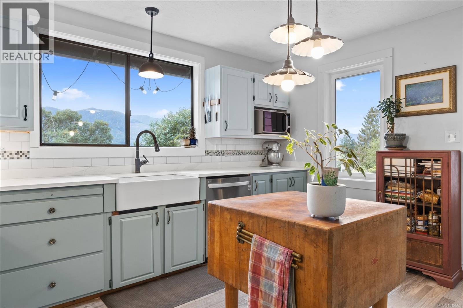 10664 Cedar Dr, Youbou, British Columbia  V0R 3E1 - Photo 10 - 1012663