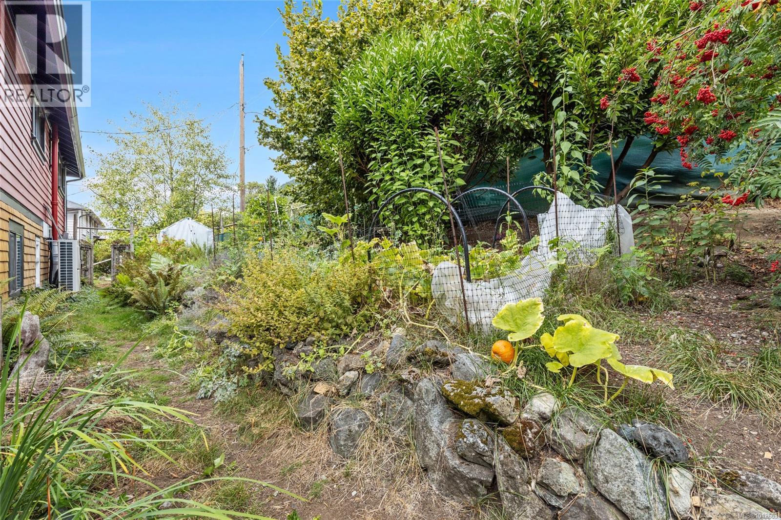 10664 Cedar Dr, Youbou, British Columbia  V0R 3E1 - Photo 45 - 1012663