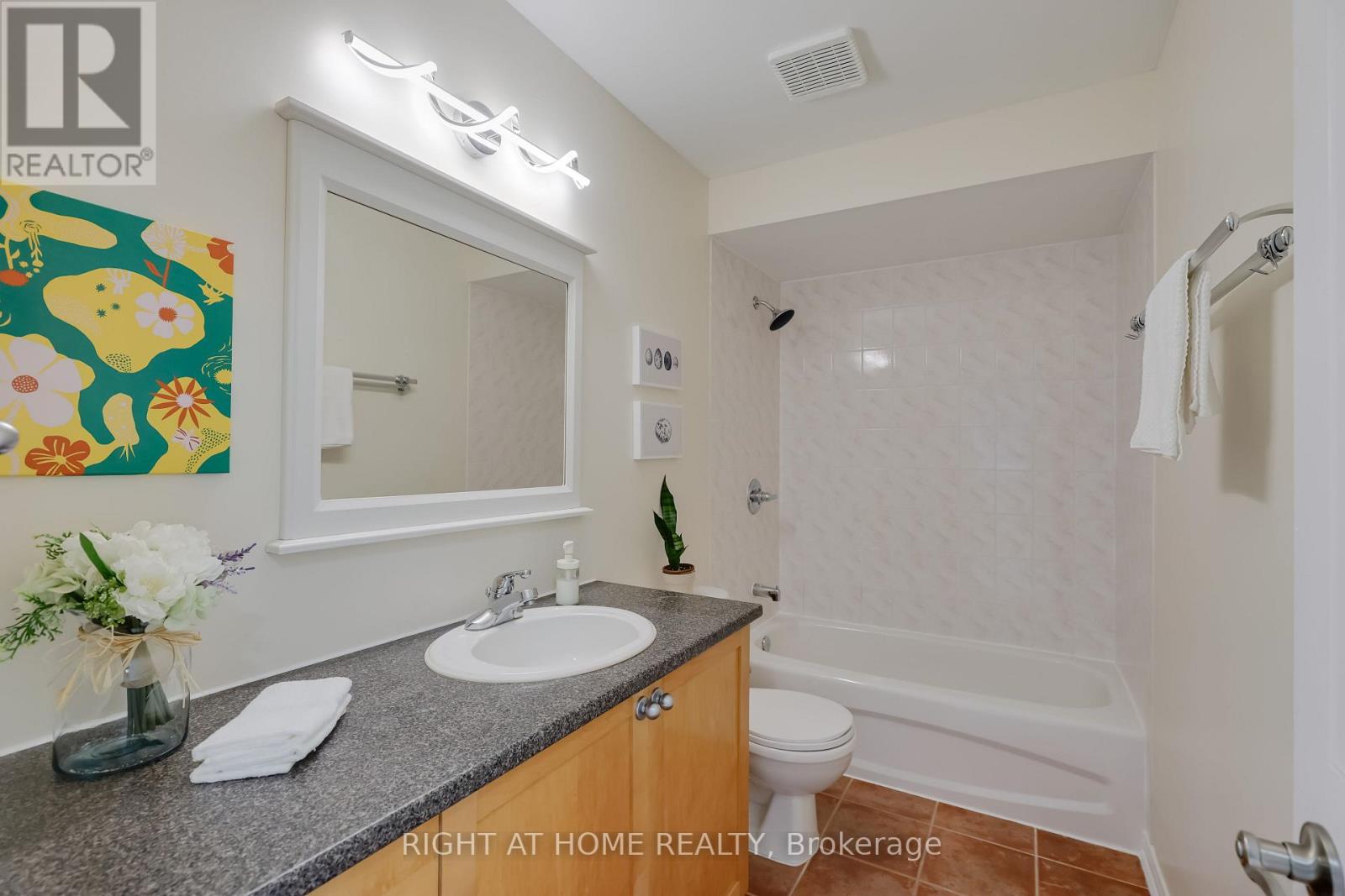 60 Mersey Drive, Ottawa, Ontario  K2K 3A6 - Photo 37 - X12425213