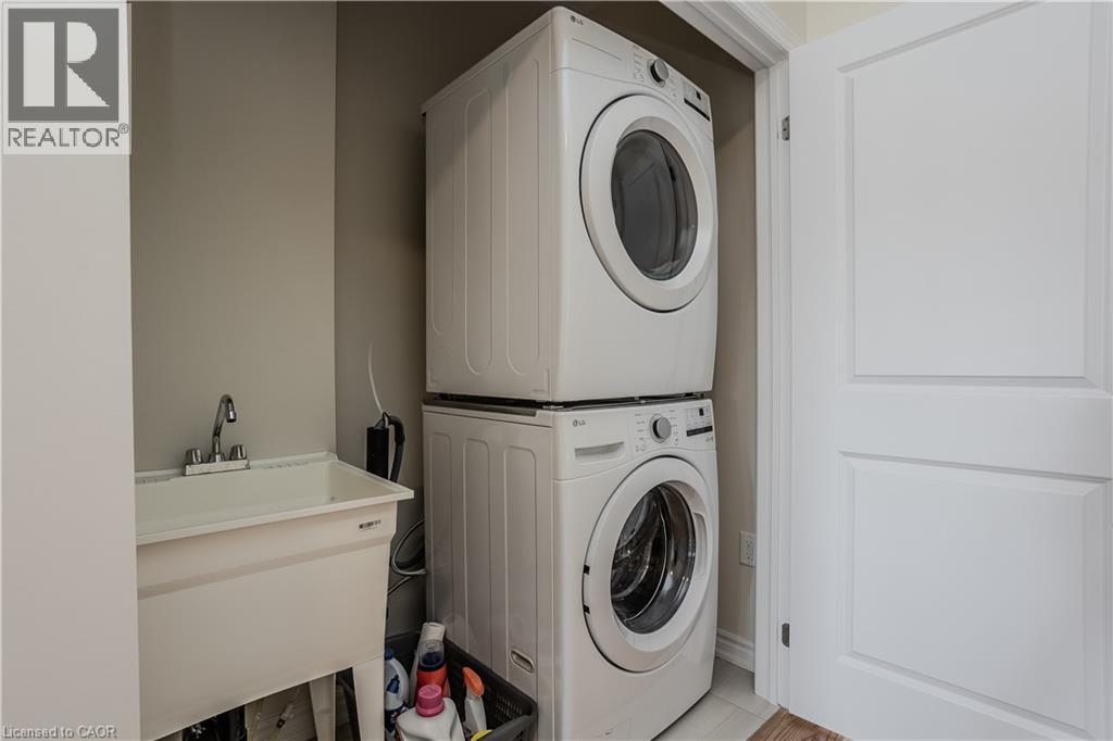 1407 Oakmont Common, Burlington, Ontario  L7P 0V8 - Photo 15 - 40773008