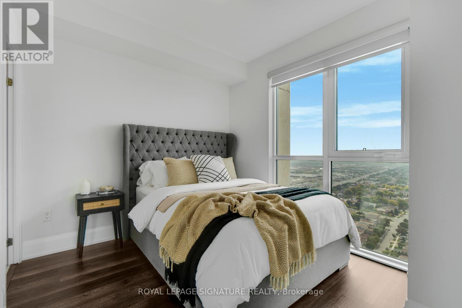 3012 - 4055 Parkside Village Drive, Mississauga, Ontario  L5B 0K8 - Photo 12 - W12423637