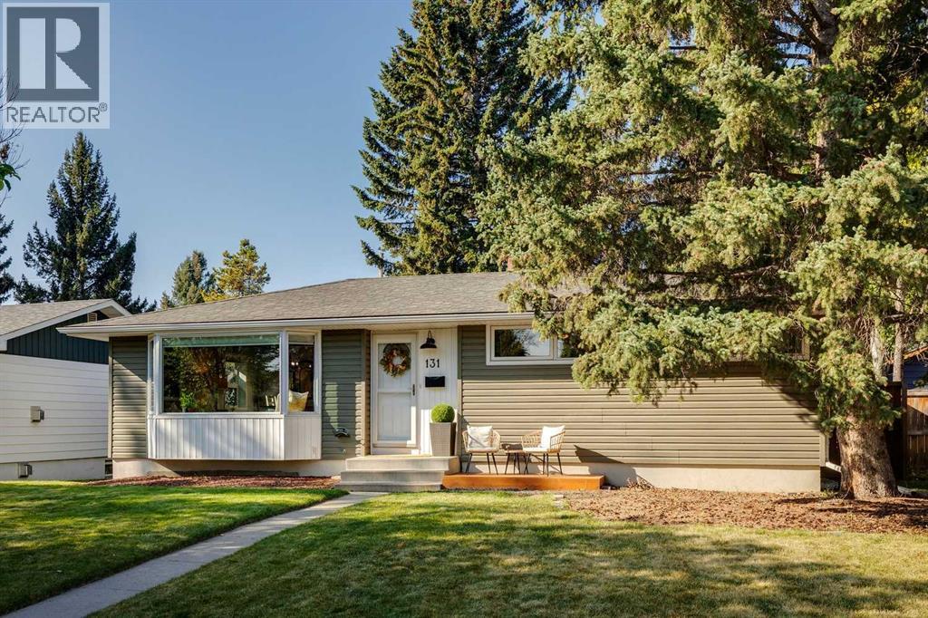 131 Gloucester Crescent Sw, Calgary, Alberta  T3E 4V4 - Photo 2 - A2258046