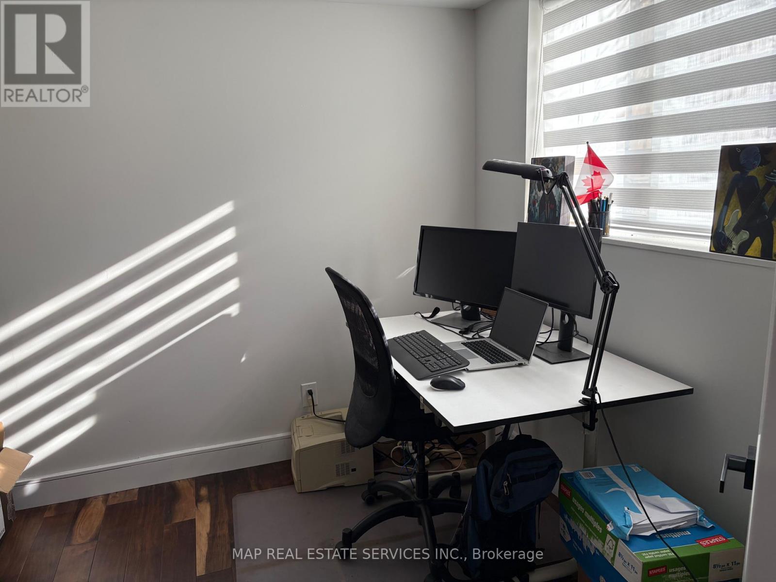 260 Hillside Drive, Mississauga, Ontario  L5M 1G5 - Photo 11 - W12425212
