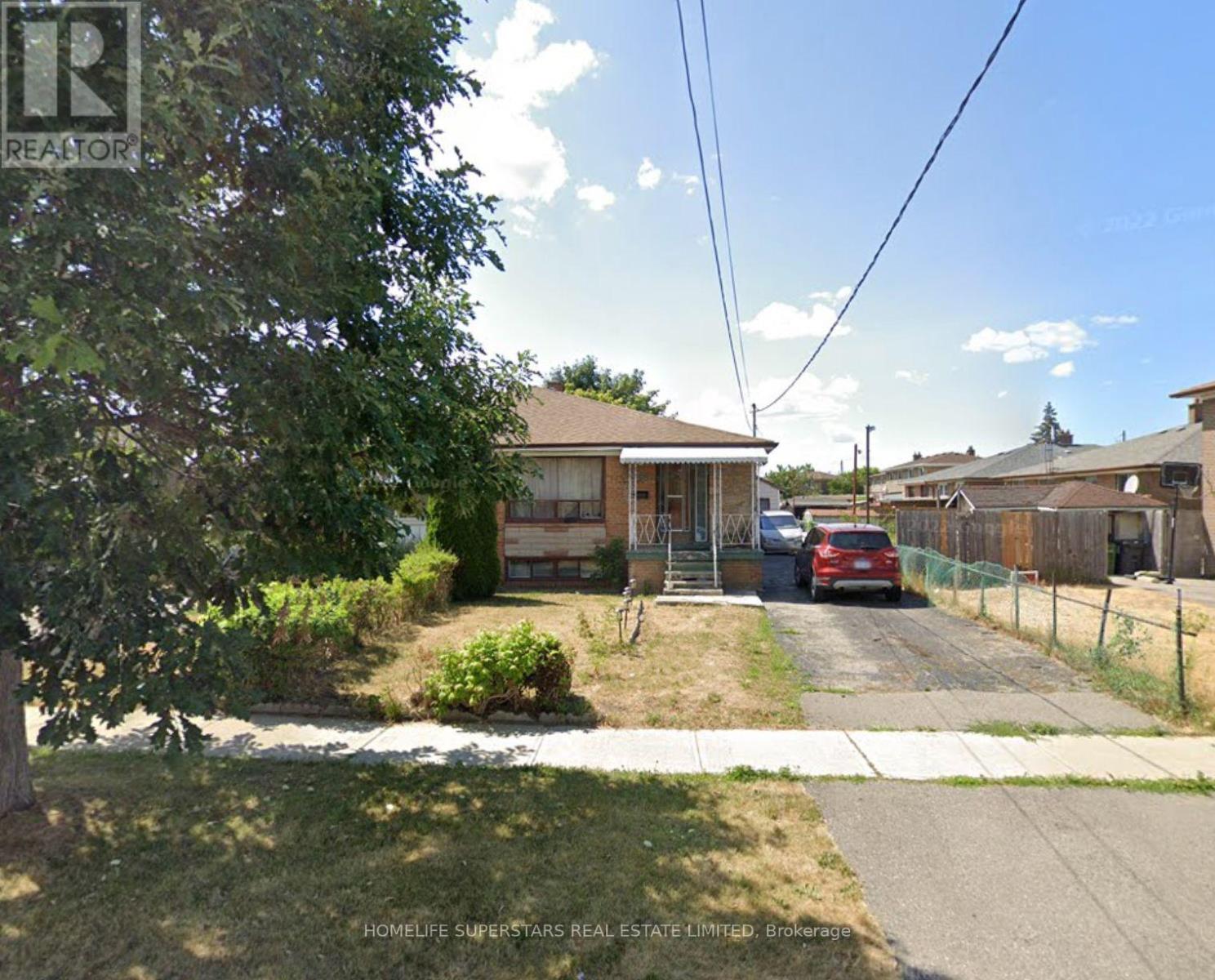 36 RUBYDALE GARDENS, Toronto, Ontario