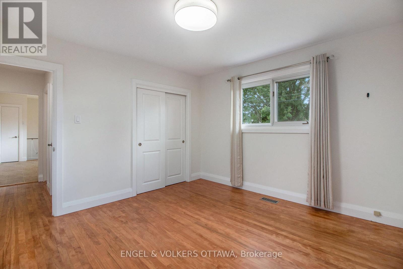 2061 Vincent Street, Ottawa, Ontario  K1G 2M8 - Photo 16 - X12425231