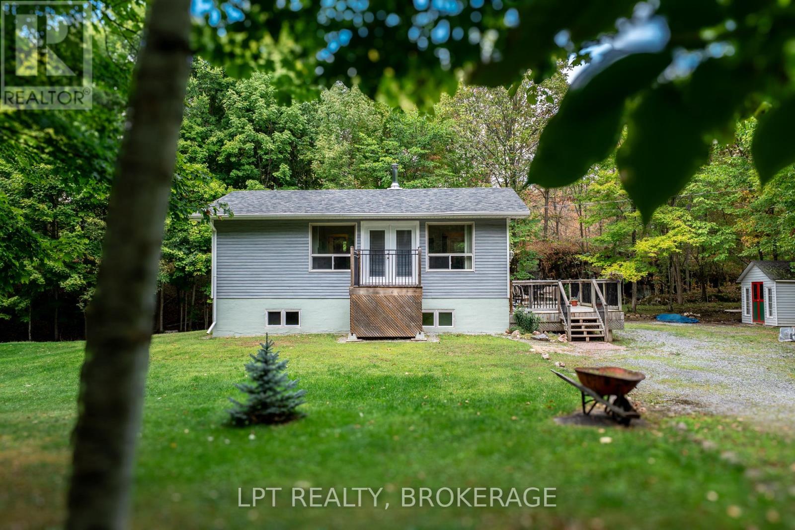 331 MAPLE GROVE LANE, Frontenac, Ontario