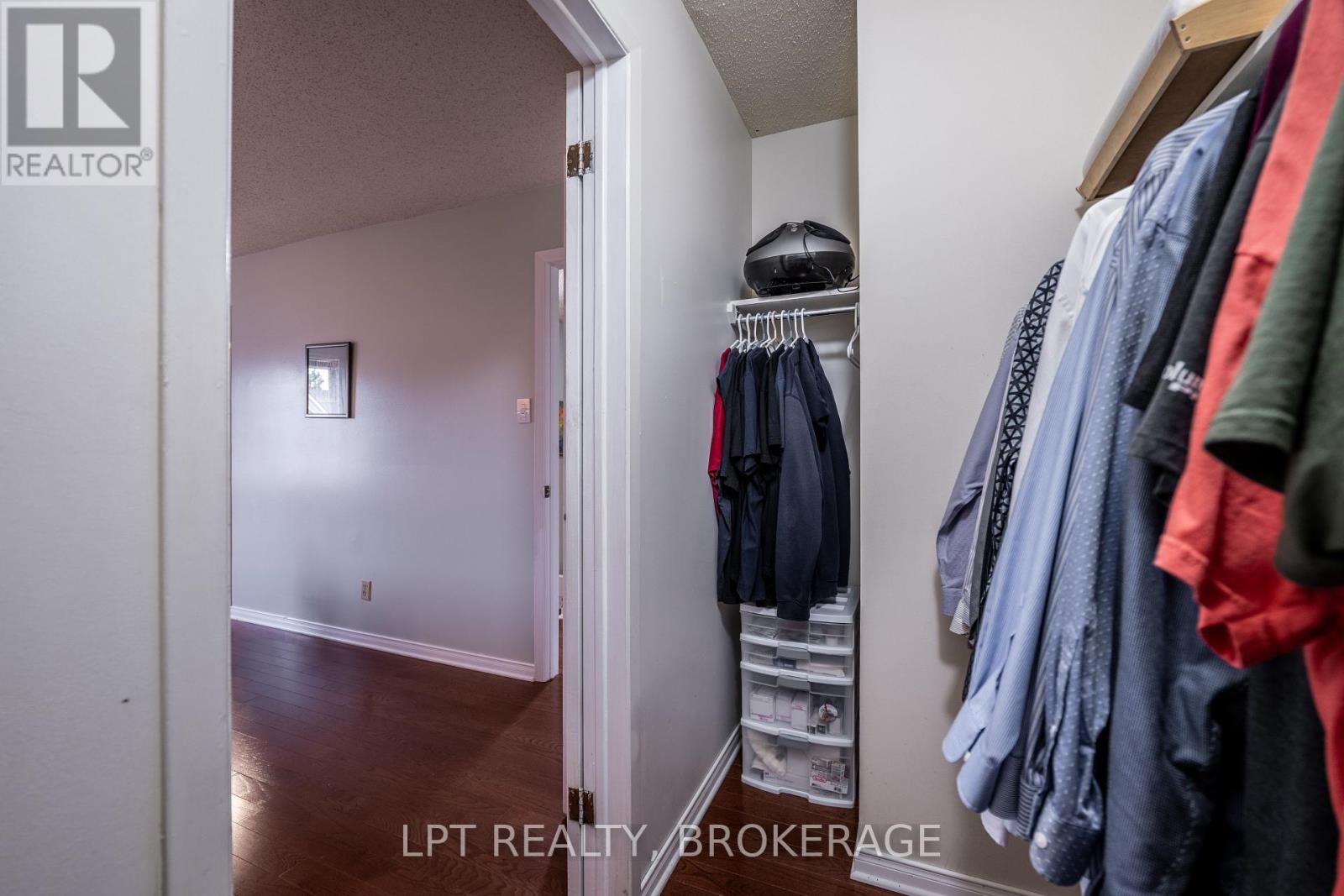 491 Valade Crescent, Ottawa, Ontario  K4A 2W6 - Photo 34 - X12389437