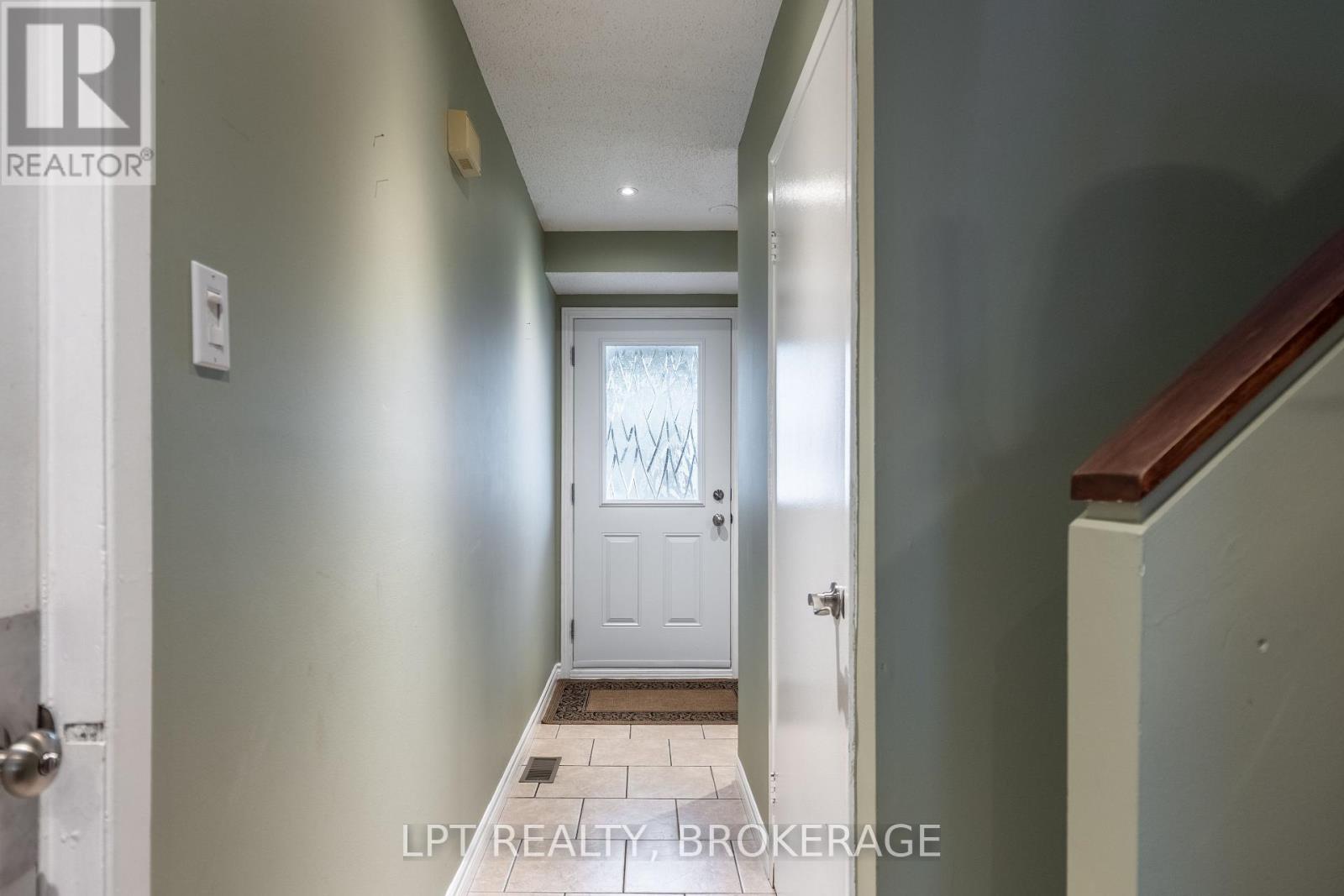 491 Valade Crescent, Ottawa, Ontario  K4A 2W6 - Photo 5 - X12389437