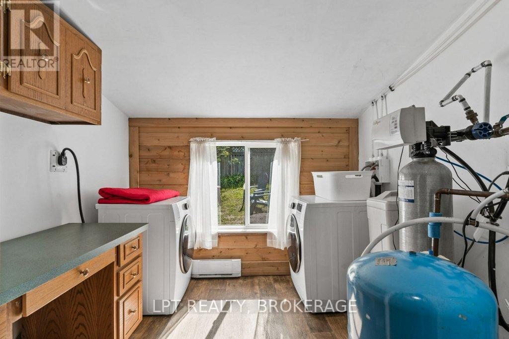 117 Second Avenue N, South Bruce Peninsula, Ontario  N0H 2G0 - Photo 33 - X12423064