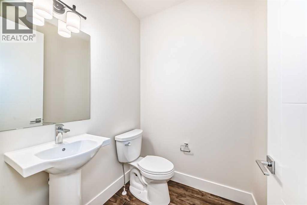 60 Aspen Woods Park Sw, Calgary, Alberta  T3H 6H8 - Photo 18 - A2254627