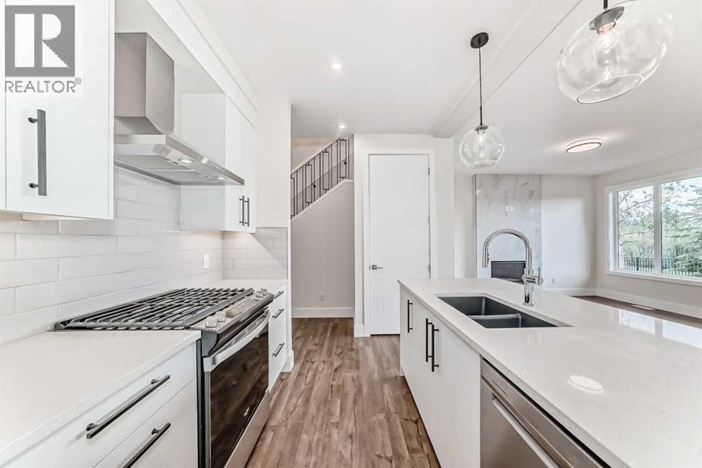 60 Aspen Woods Park Sw, Calgary, Alberta  T3H 6H8 - Photo 9 - A2254627