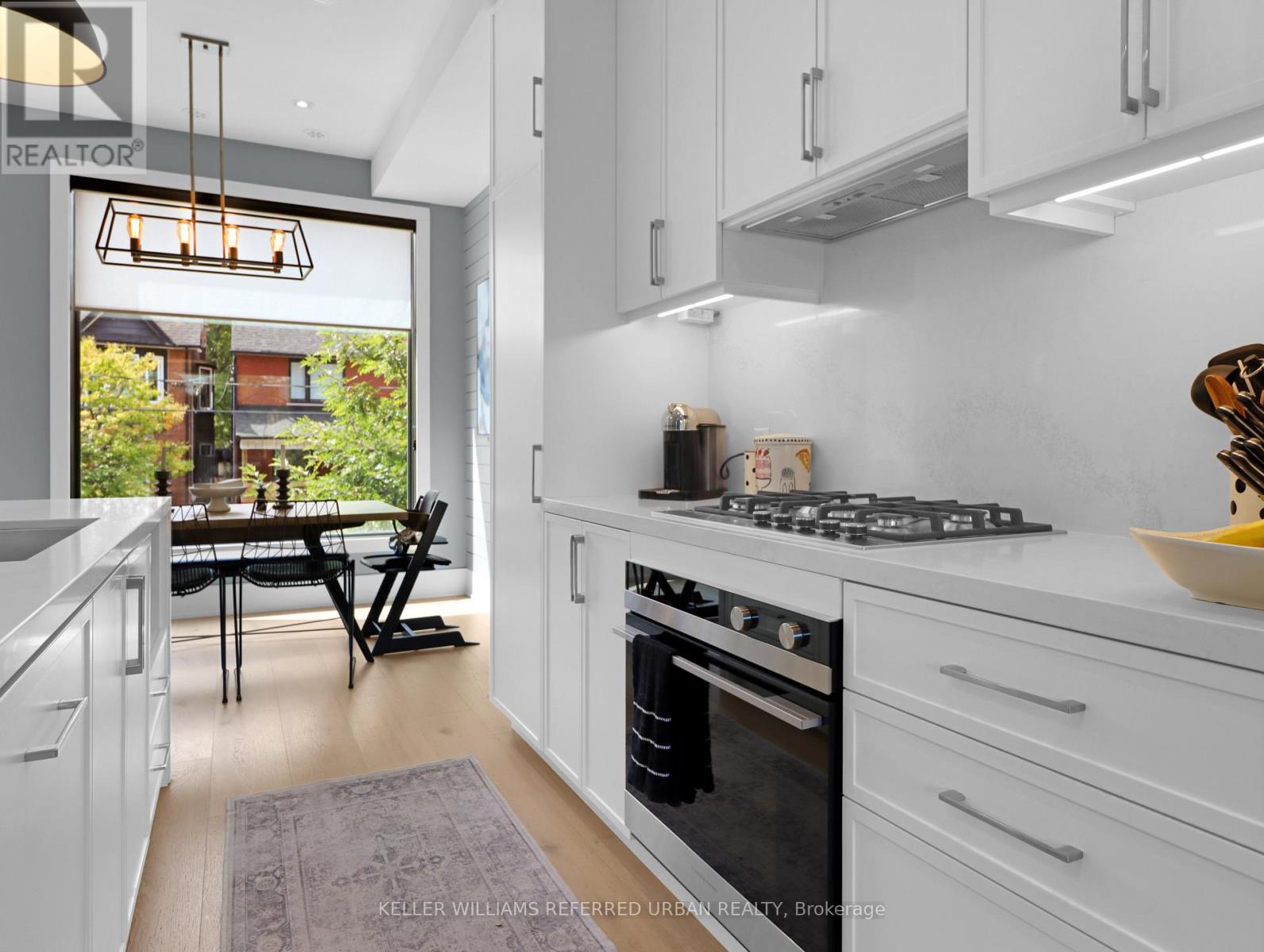 313 Westmoreland Avenue, Toronto, Ontario  M6H 3A4 - Photo 10 - W12424637