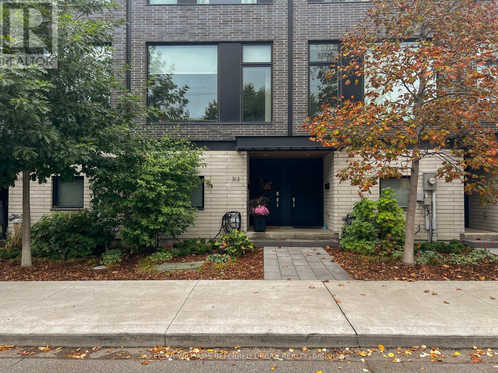 313 Westmoreland Avenue, Toronto, Ontario  M6H 3A4 - Photo 35 - W12424637