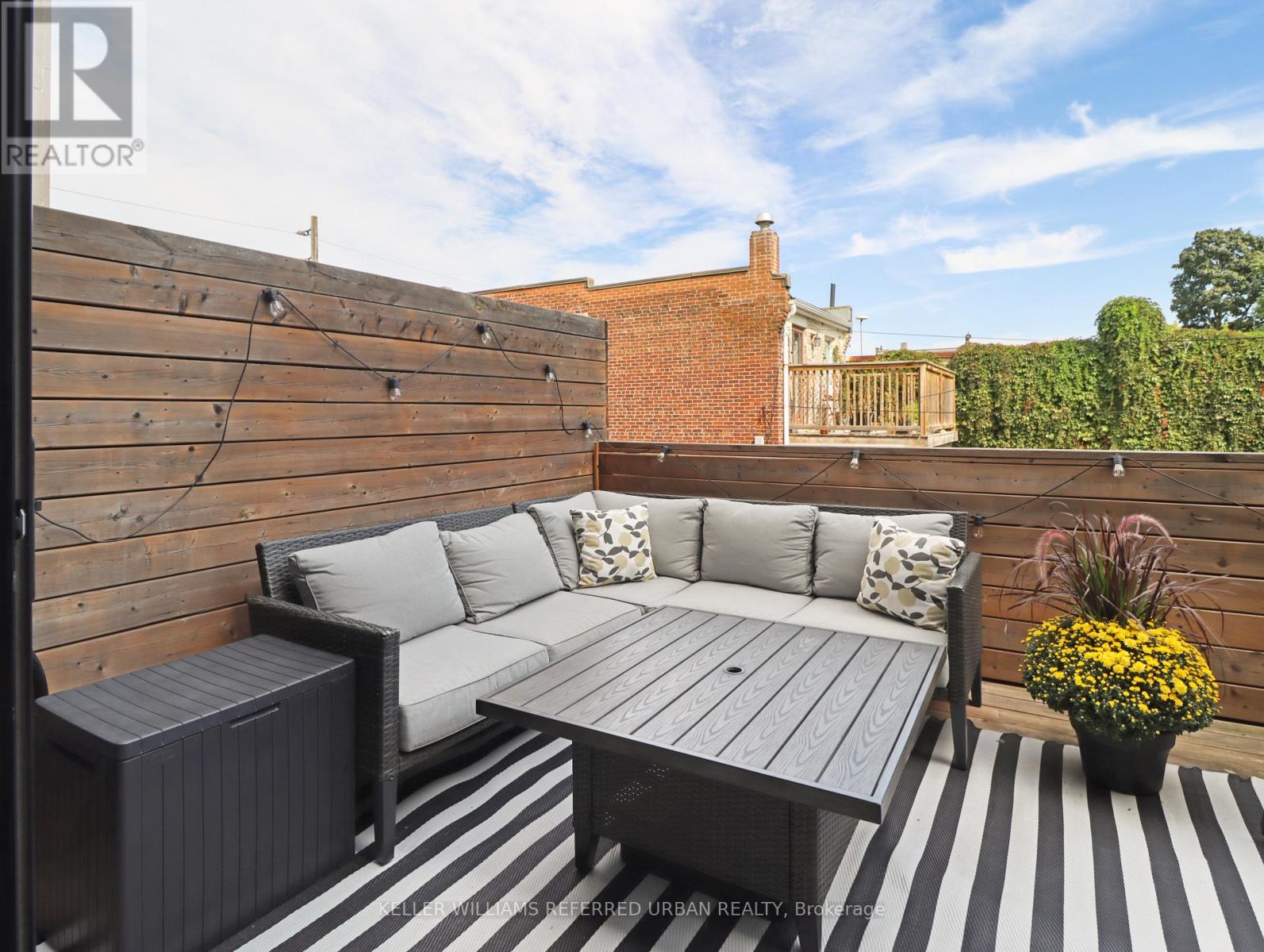 313 Westmoreland Avenue, Toronto, Ontario  M6H 3A4 - Photo 6 - W12424637