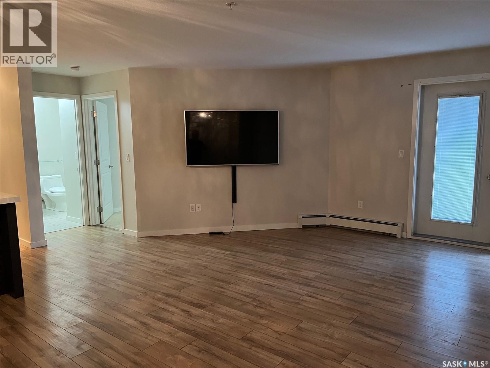 117 1610 Dakota Drive, Regina, Saskatchewan  S4Z 0A5 - Photo 4 - SK019323