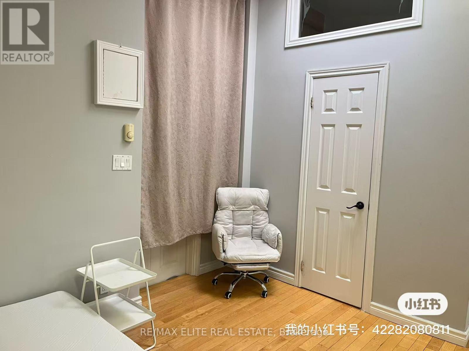 49 Viamede Crescent, Toronto, Ontario  M2K 2A7 - Photo 4 - C12425239