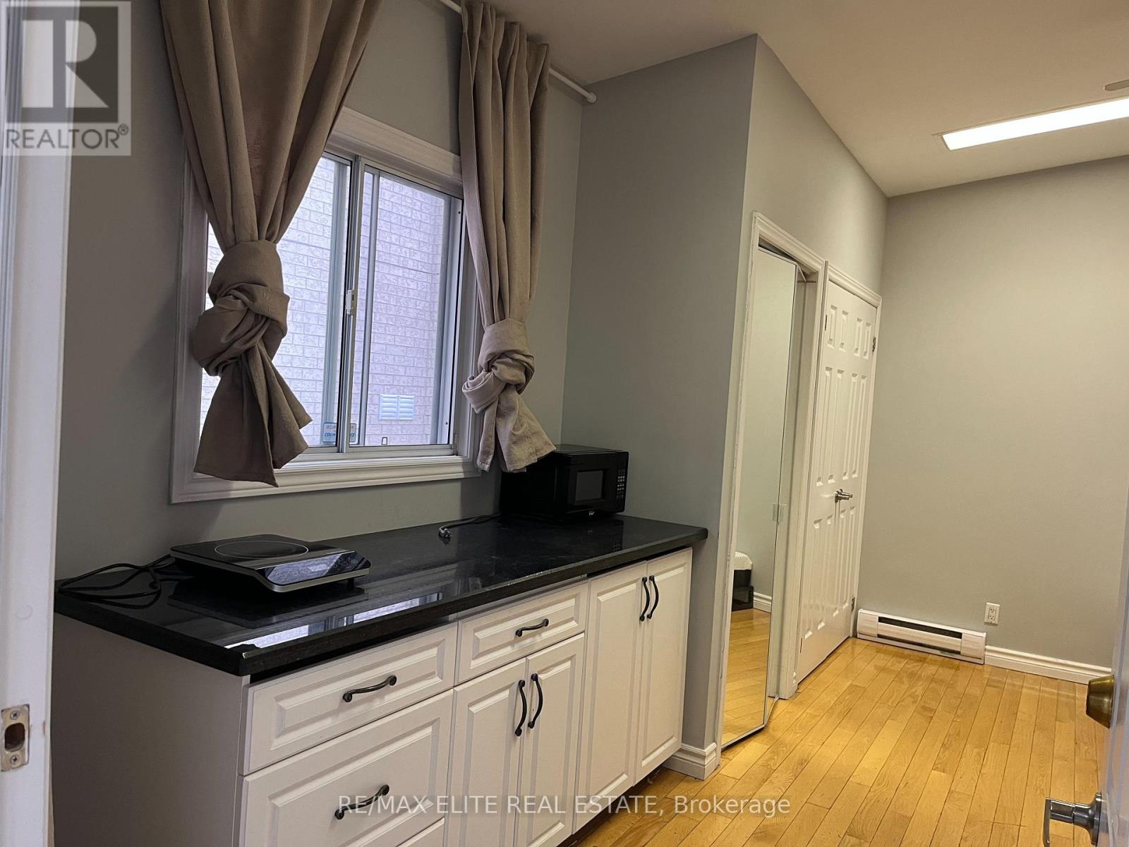 49 Viamede Crescent, Toronto, Ontario  M2K 2A7 - Photo 7 - C12425239