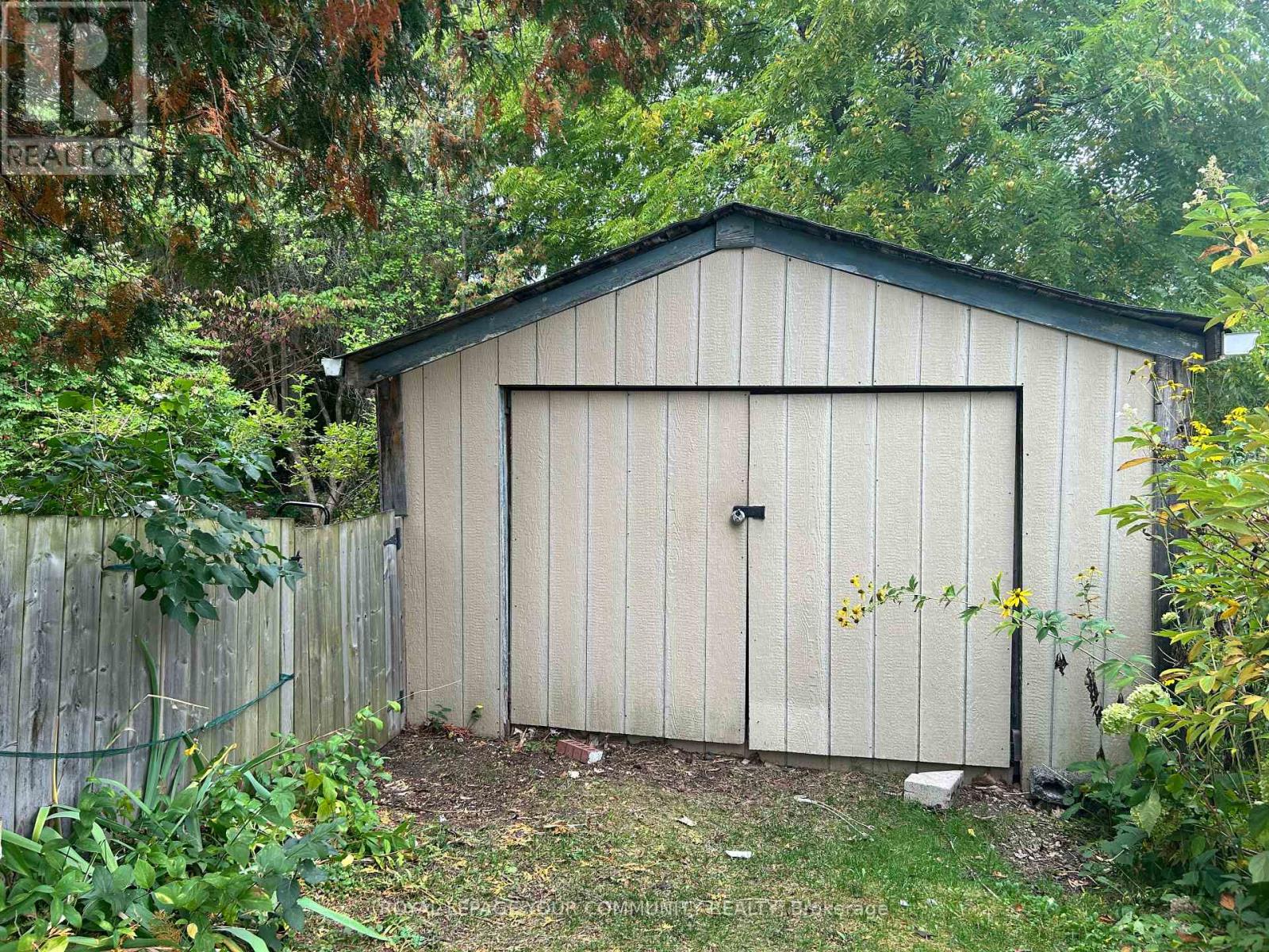66 Bradford Street, East Gwillimbury, Ontario  L9N 1G6 - Photo 3 - N12425249