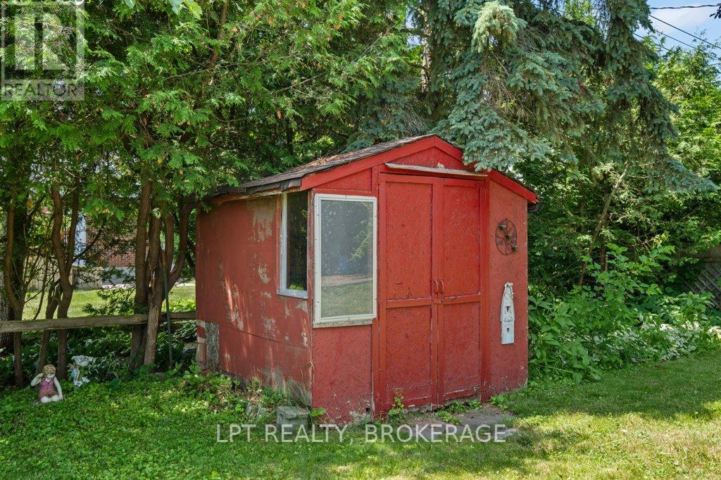 14 Herchmer Crescent, Kingston, Ontario  K7M 2V9 - Photo 34 - X12242053