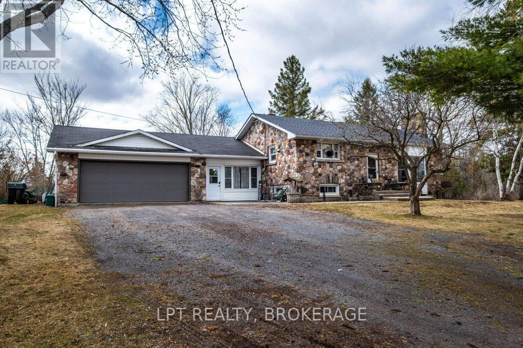3939 HOWES ROAD, Kingston, Ontario