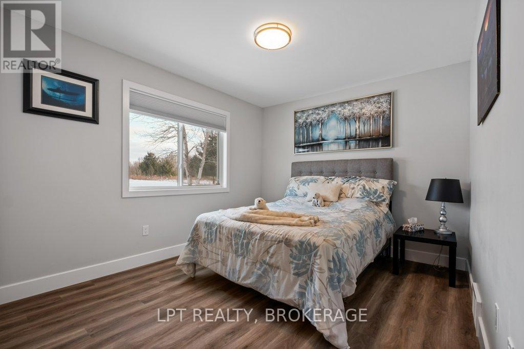 9517 County Road 42 Road, Rideau Lakes, Ontario  K0G 1X0 - Photo 16 - X12282419