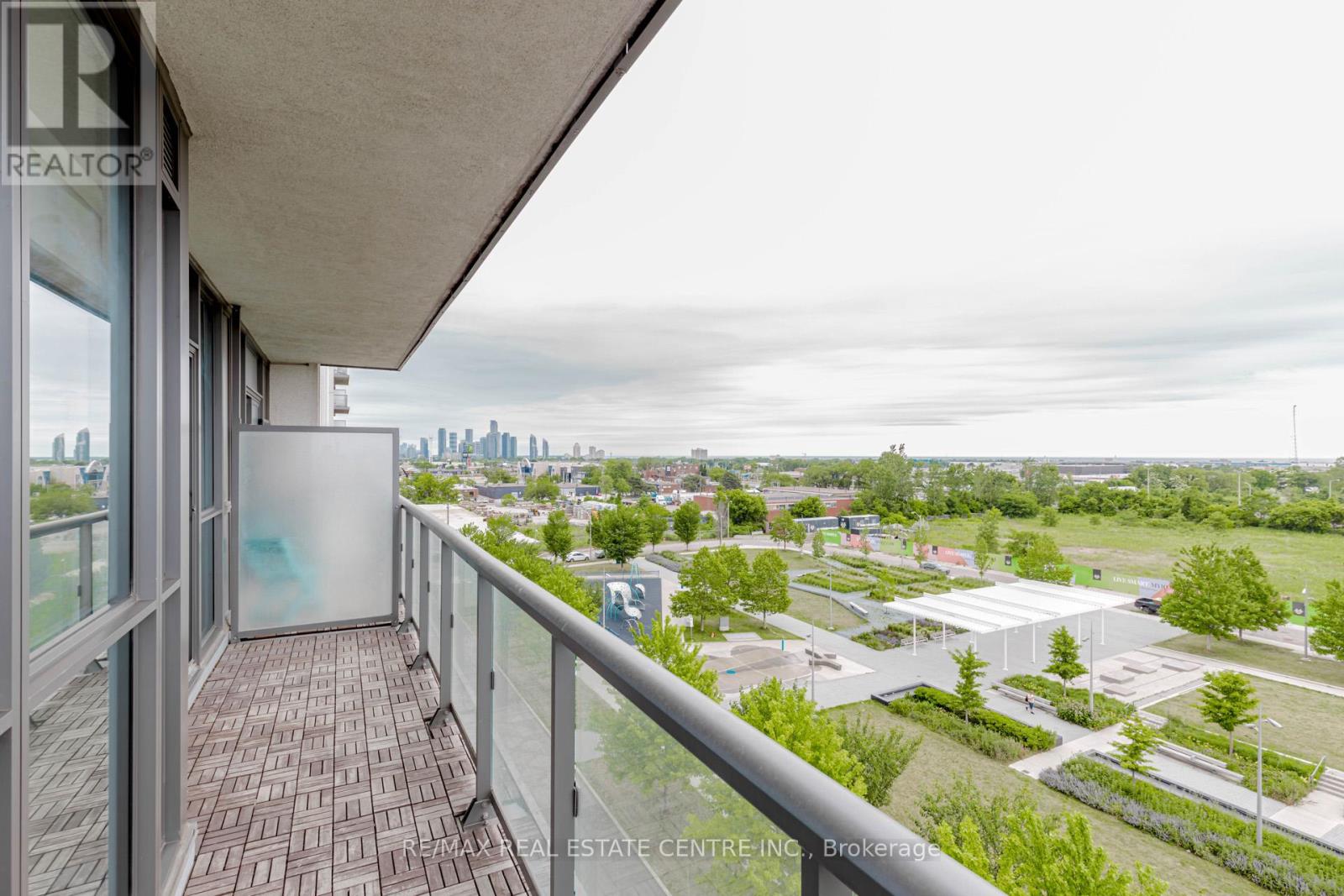506 - 15 Zorra Street, Toronto, Ontario  M8Z 0C1 - Photo 27 - W12425246