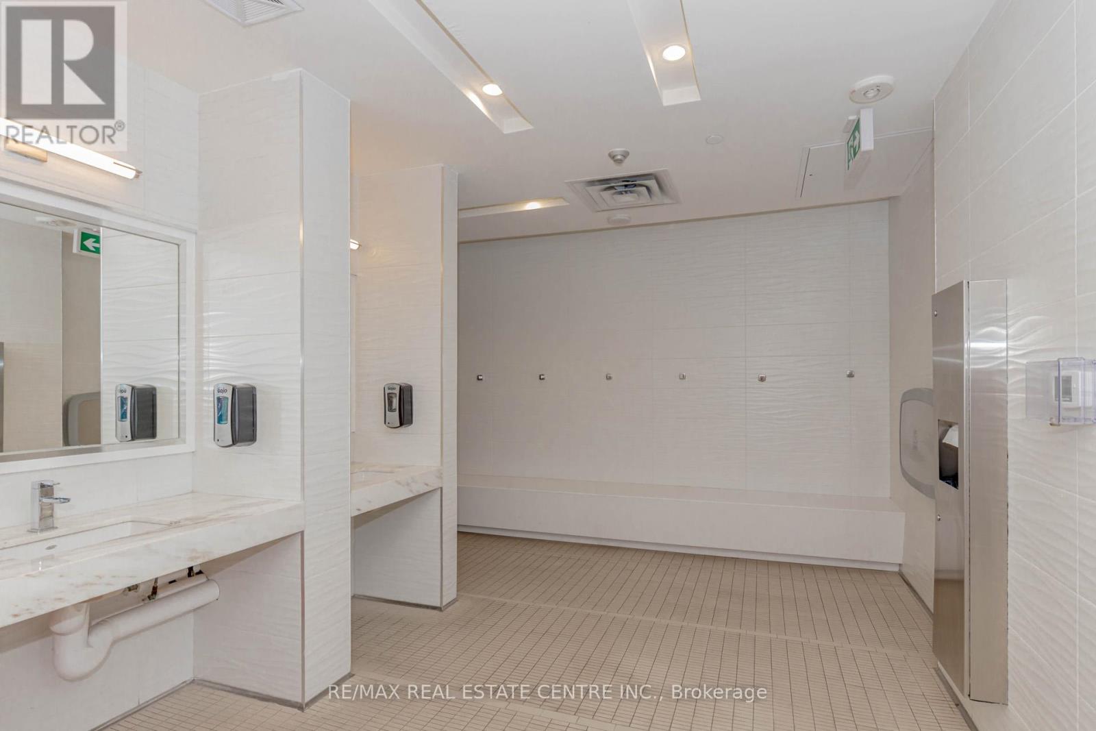 506 - 15 Zorra Street, Toronto, Ontario  M8Z 0C1 - Photo 33 - W12425246